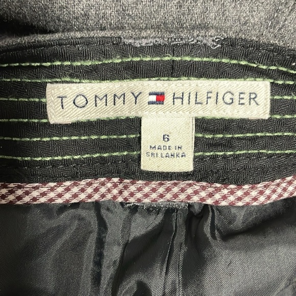 Tommy Hilfiger size 6 grey wool blend slacks 31” inseam. Beautiful! Dry clean - Picture 2 of 3